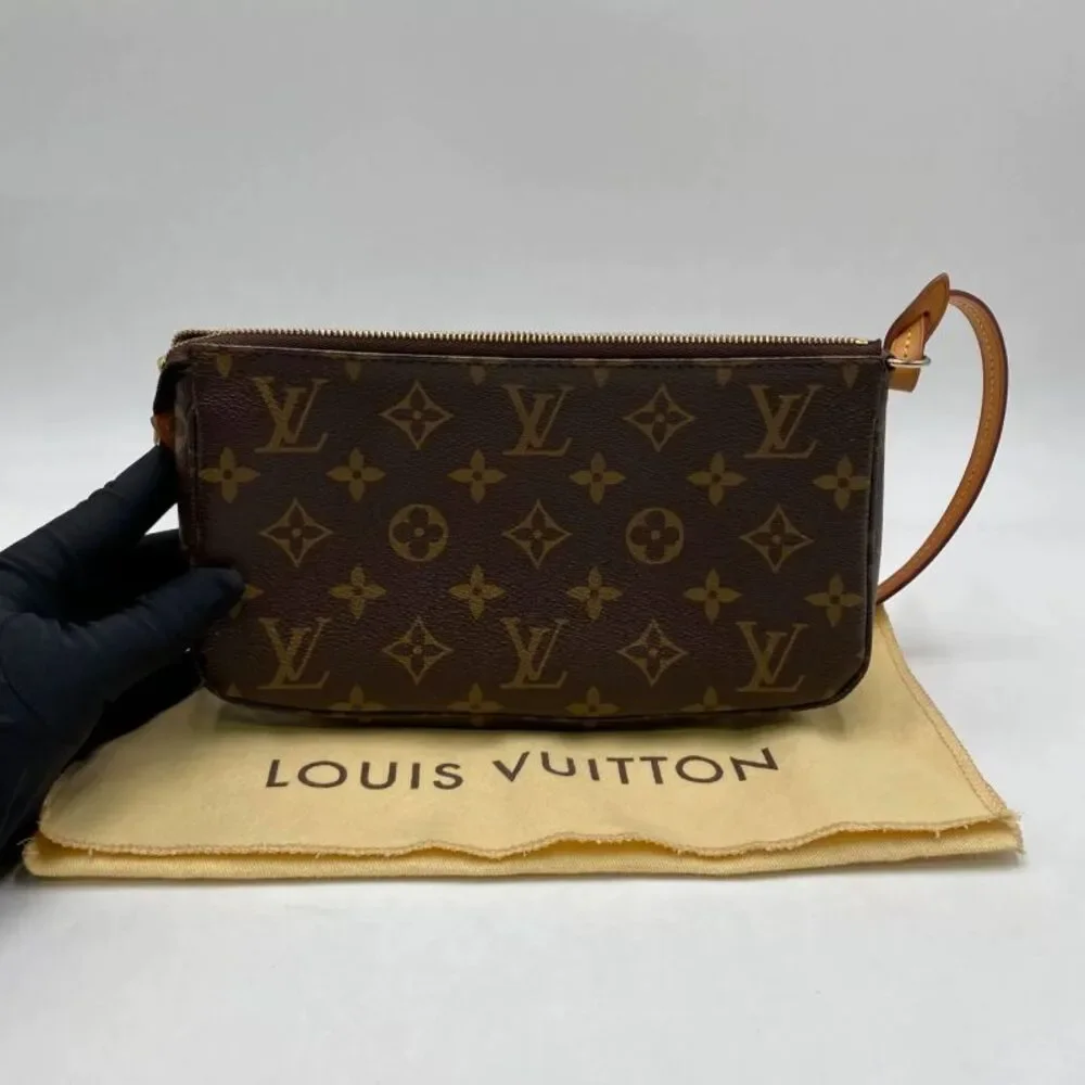 Louis Vuitton Women Pre-Loved Bag Very Good Condition